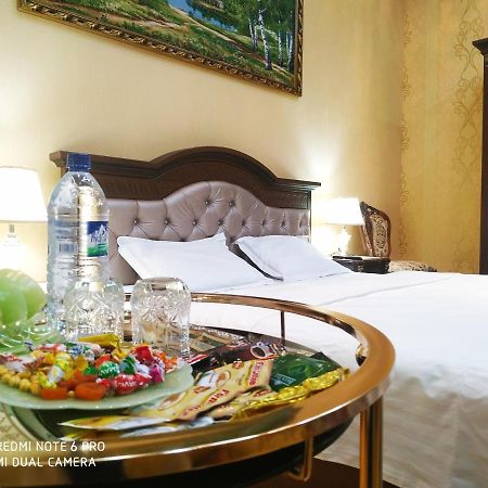 Happy House Hotel Salor Exterior photo