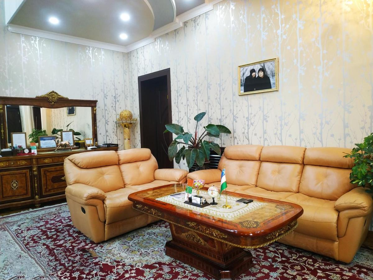 Happy House Hotel Salor Exterior photo